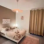 Residence Jaude - Appartements Cosy En Centre Ville